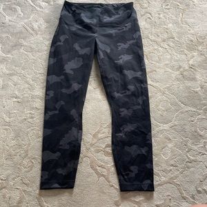 camo leggings